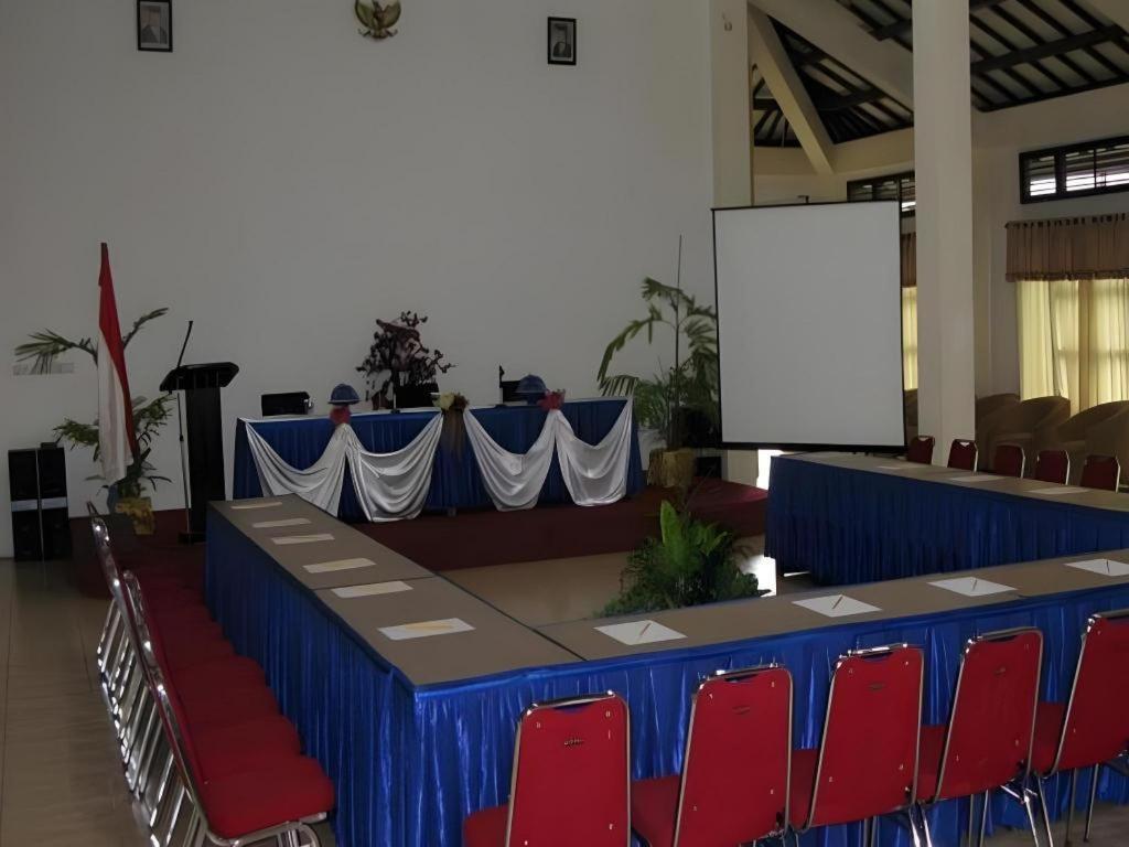 Wonua Monapa Hotel Resort Kendari Kültér fotó