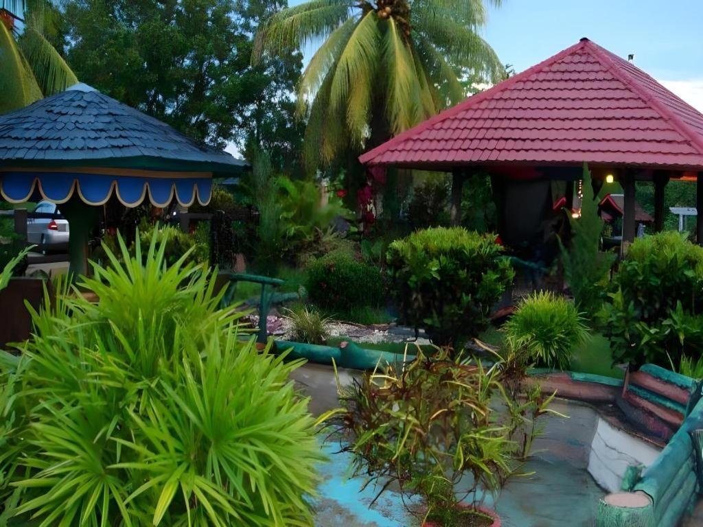Wonua Monapa Hotel Resort Kendari Kültér fotó