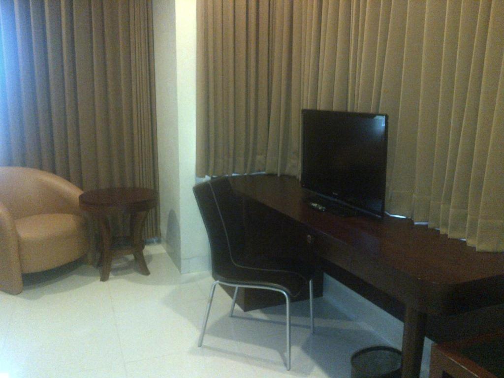 Wonua Monapa Hotel Resort Kendari Kültér fotó