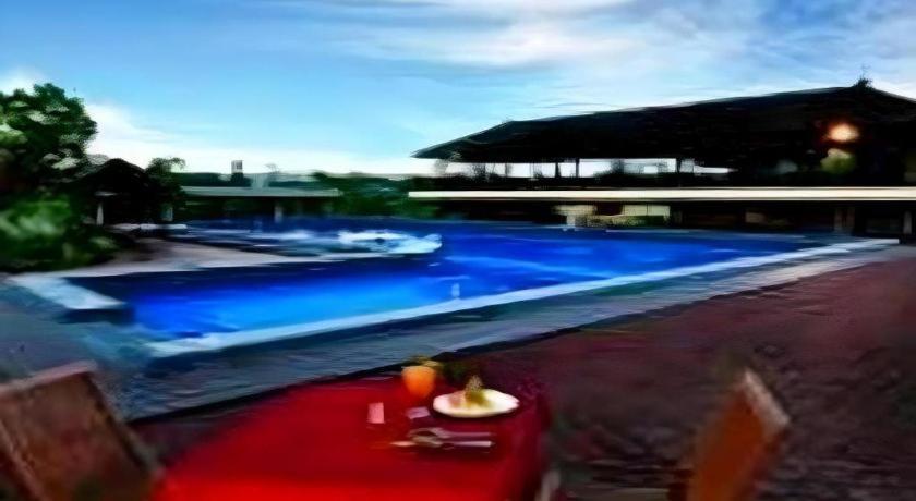 Wonua Monapa Hotel Resort Kendari Kültér fotó